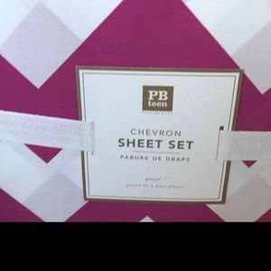 Pottery Barn Teen Chevron Sheet Set